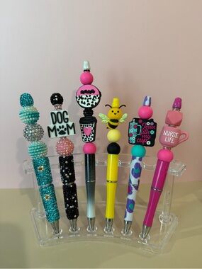 Decorative beaded Pen set